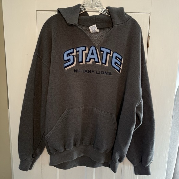 Russell Athletic Tops - Penn STATE Nittany Lions Size XL Women's Hoodie Russell Athletic Gray Sweater